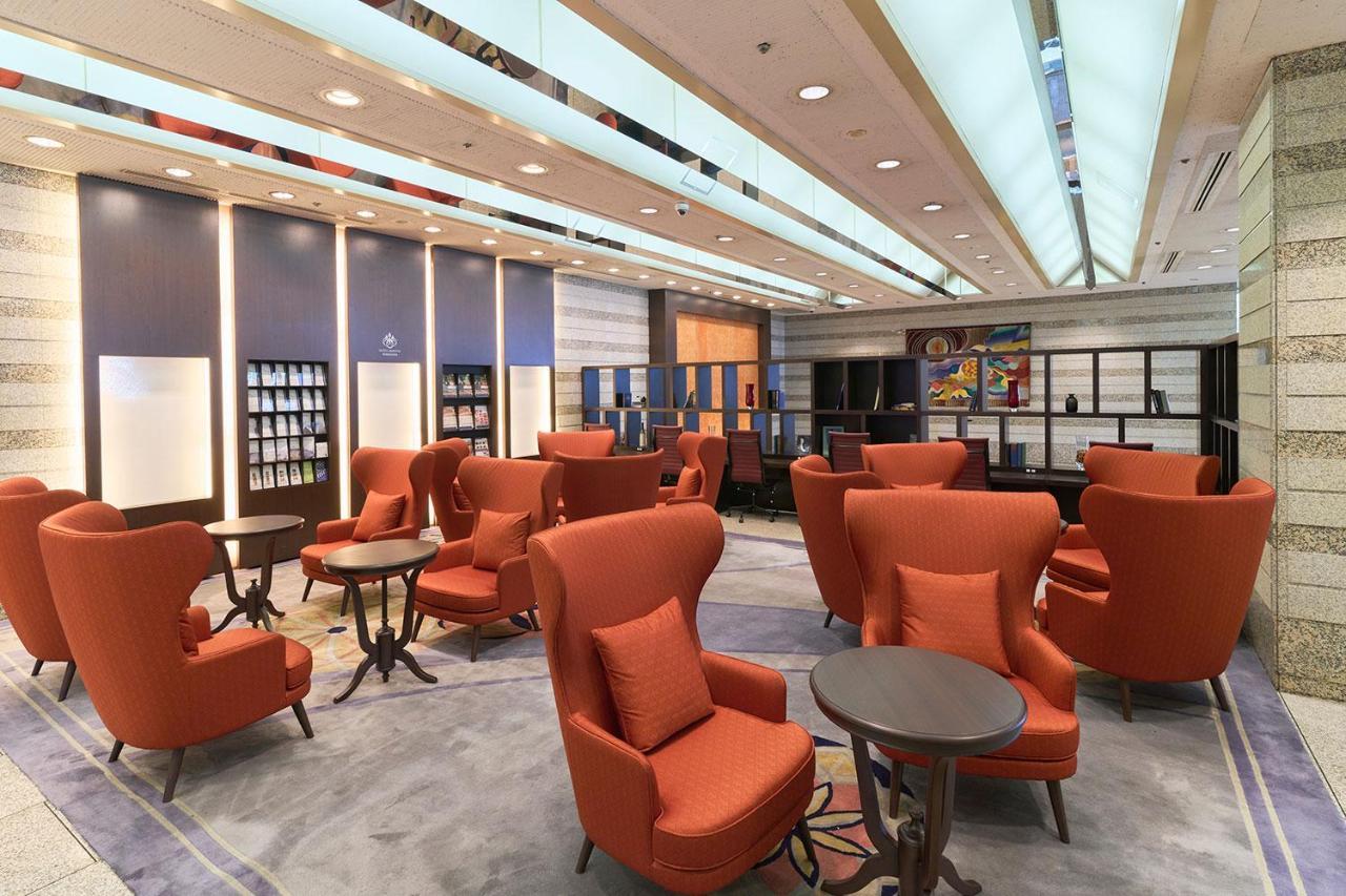 Hotel Granvia Wakayama Esterno foto The lounge at the airport