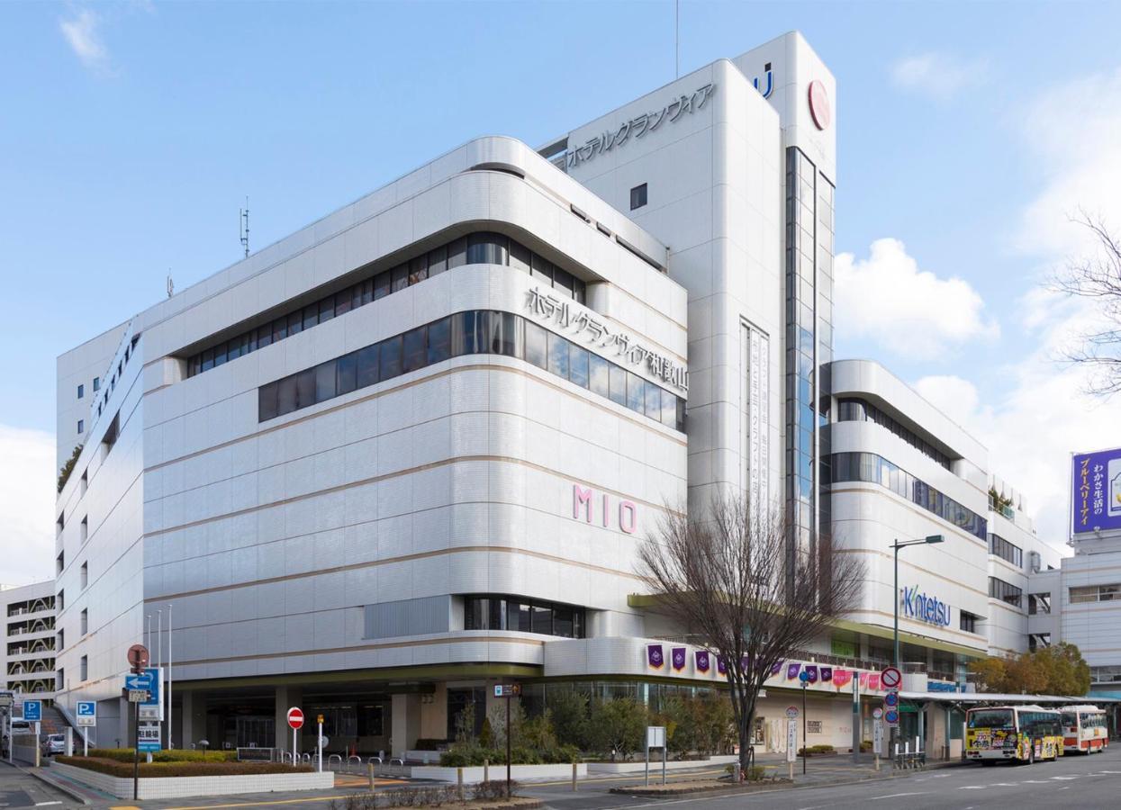 Hotel Granvia Wakayama Esterno foto The station building